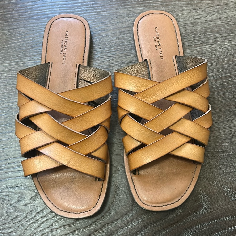 American Eagle Sandals